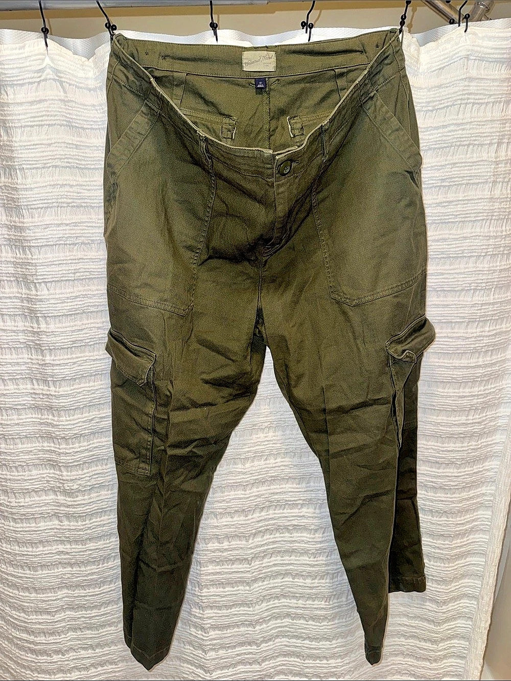 Universal Thread Cargo Pants - Picture 2 of 5